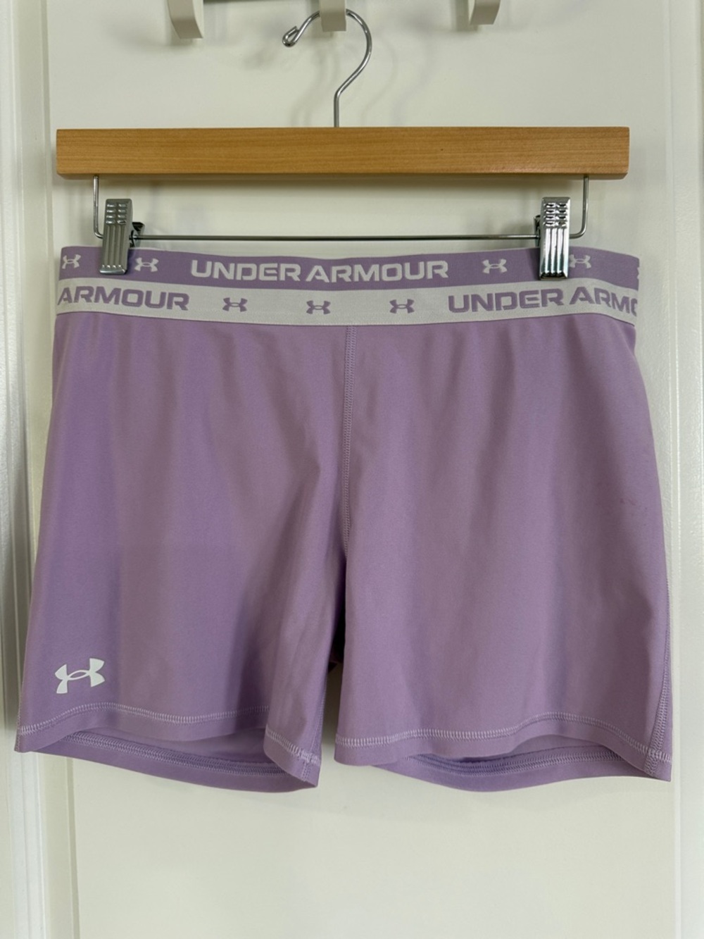 Under Armour Girls HeatGear 3” Shorts
